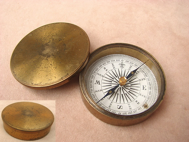 Victorian explorers pocket compass with lid circa 1860